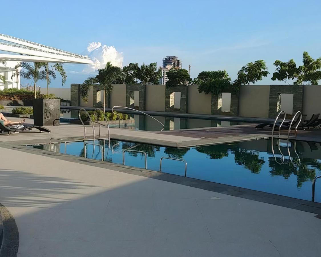 Mactan Newtown Seaview At One Pacific Residence Lapu-Lapu City Exterior foto